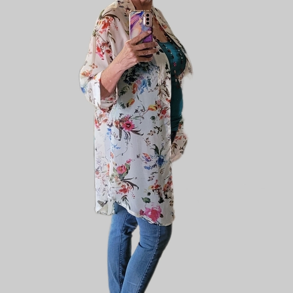 Kimono - Picture 3 of 5